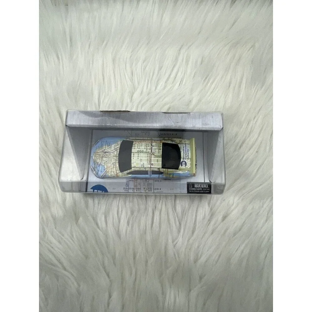 NEW LIONEL NASCAR MTA Manhattan Subway Map Limited Edition Collectable Car